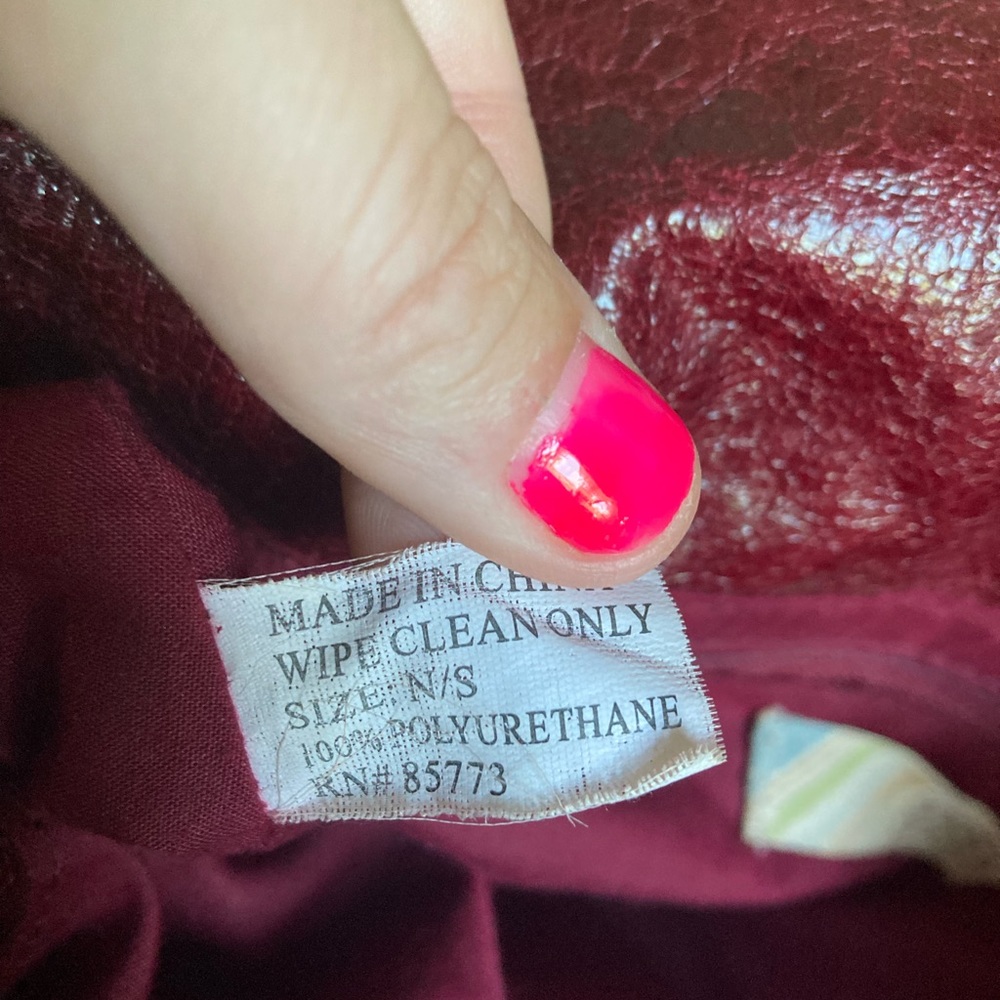 Burgundy O’Neill shoulder bag with pink floral print - Picture 8 of 8